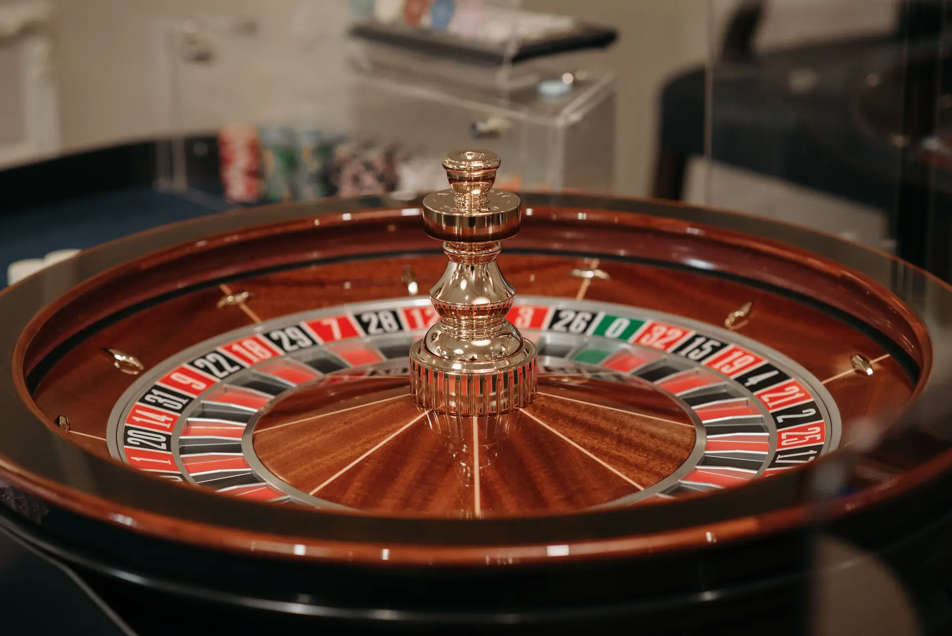 Malquorianluxeretreat Casino Floor